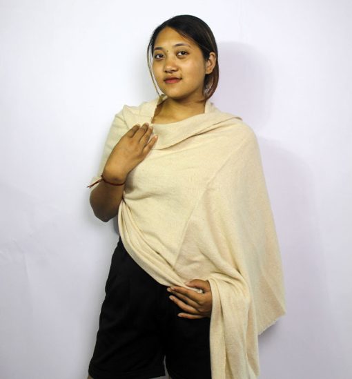 cashmere-wool-blend-exclusive-shawl