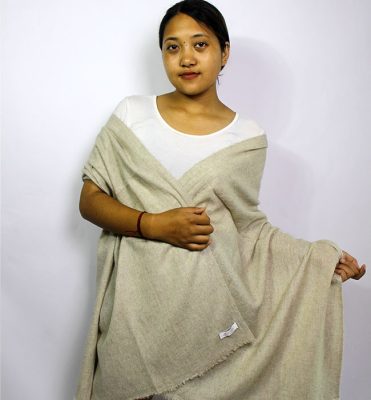 cashmere-wool-blend-exclusive-shawl