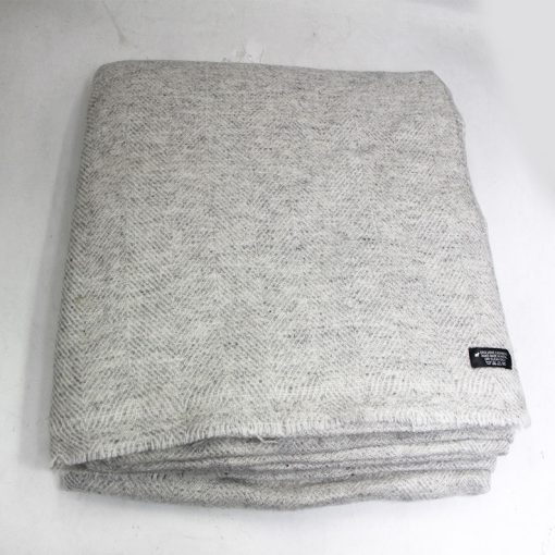 Cozy Earth Exclusive Cashmere Blanket